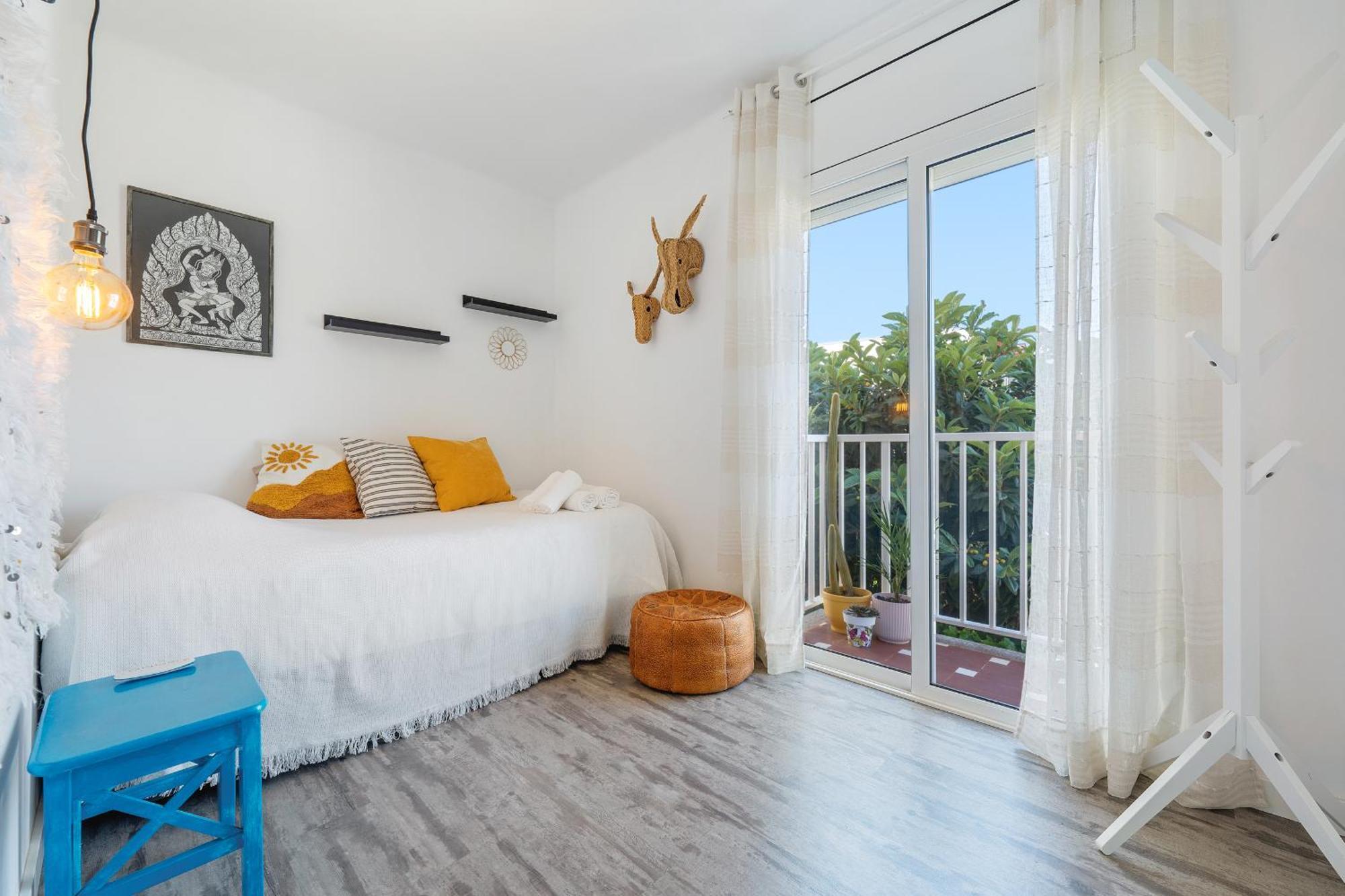 Hauzify I Apartament Zulu Cubelles Extérieur photo