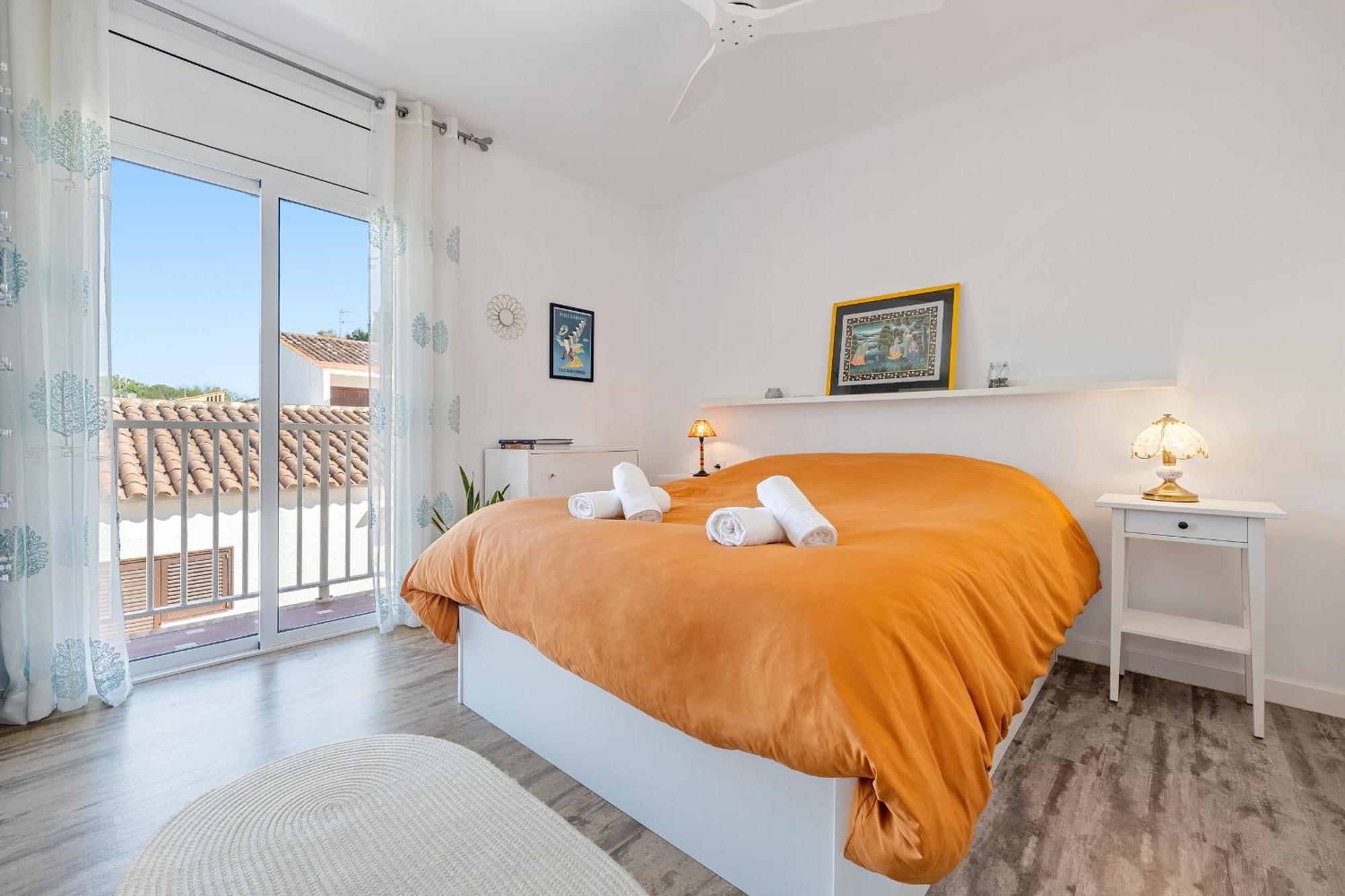 Hauzify I Apartament Zulu Cubelles Extérieur photo
