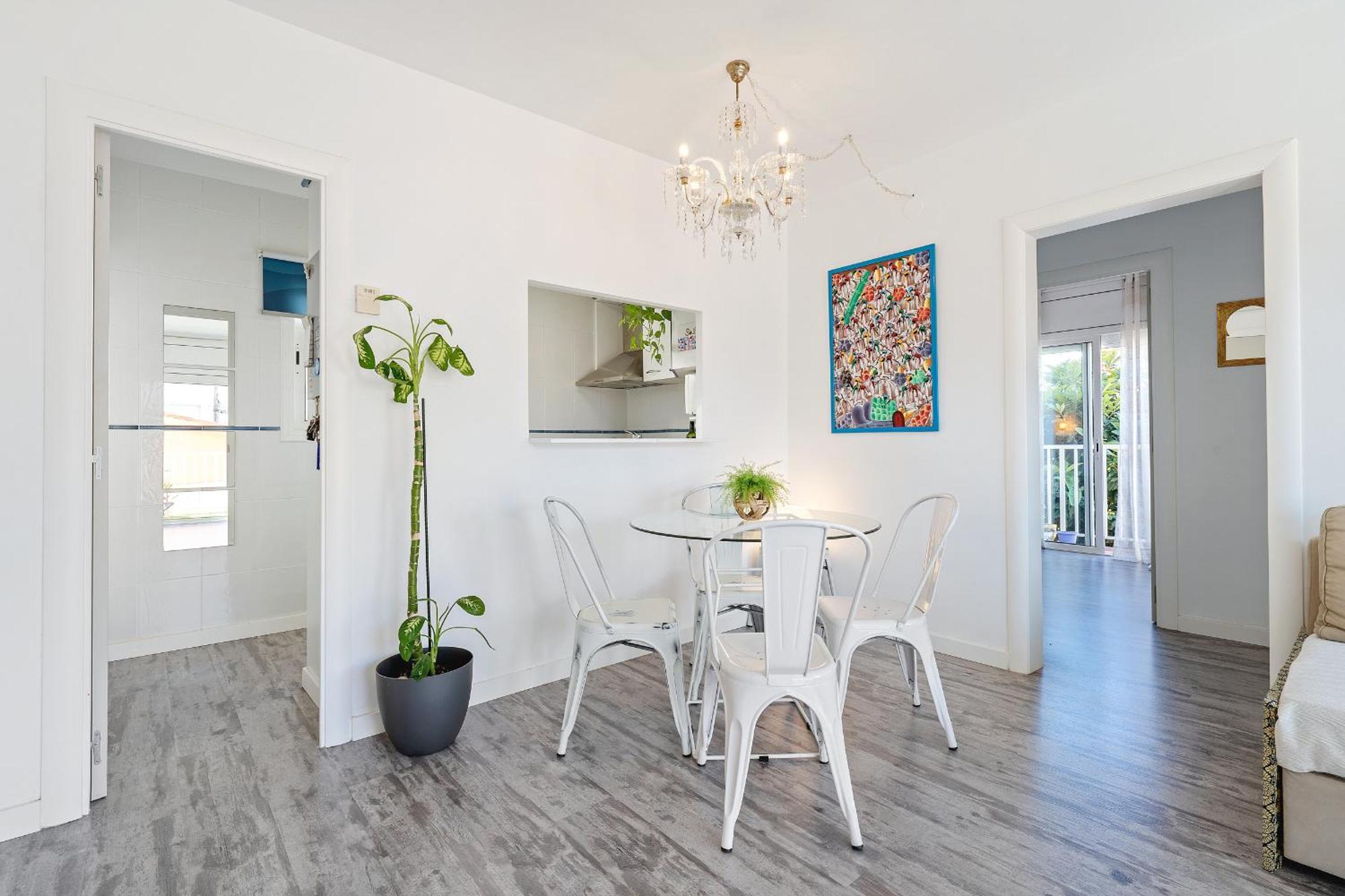 Hauzify I Apartament Zulu Cubelles Extérieur photo