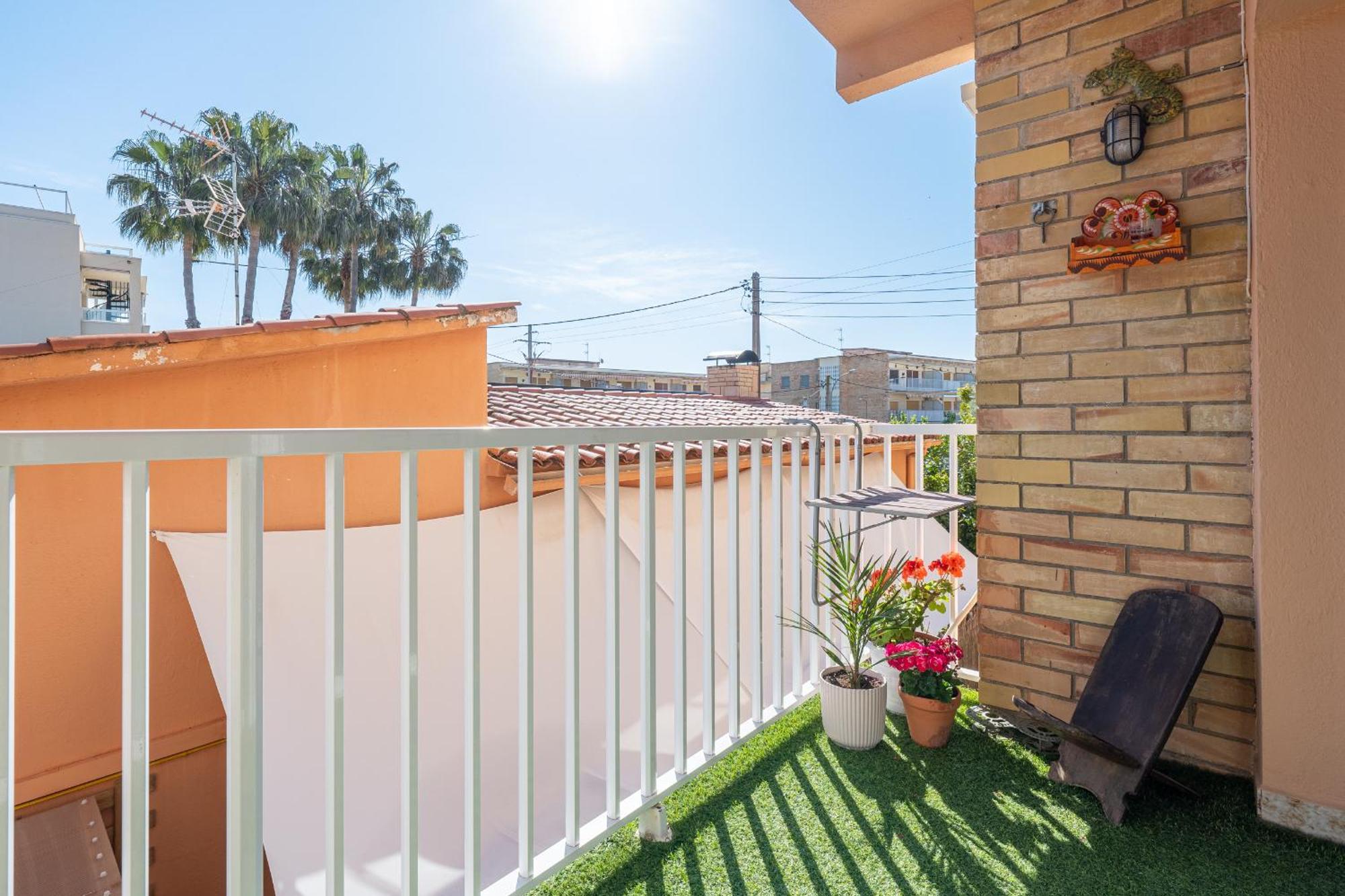 Hauzify I Apartament Zulu Cubelles Extérieur photo